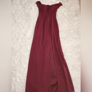 Windsor Off the Shoulder Maroon Dress Size 1/2